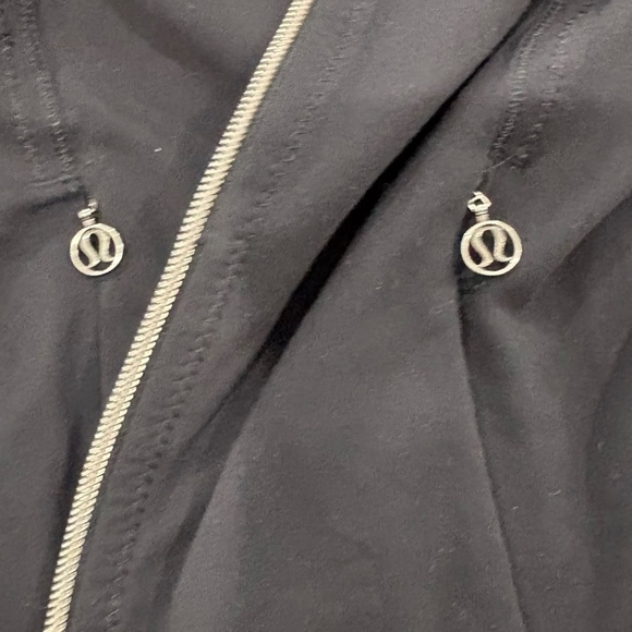 Lululemon Daily Yoga Jacket Black - Picture 13 of 16